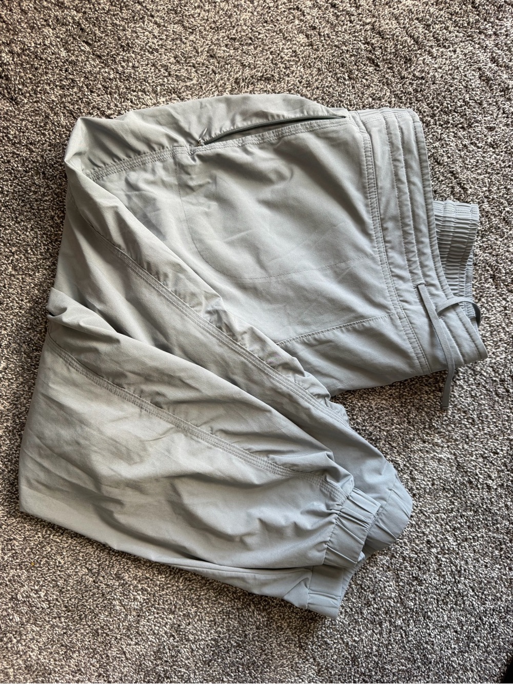 Athleta grey capris 16t